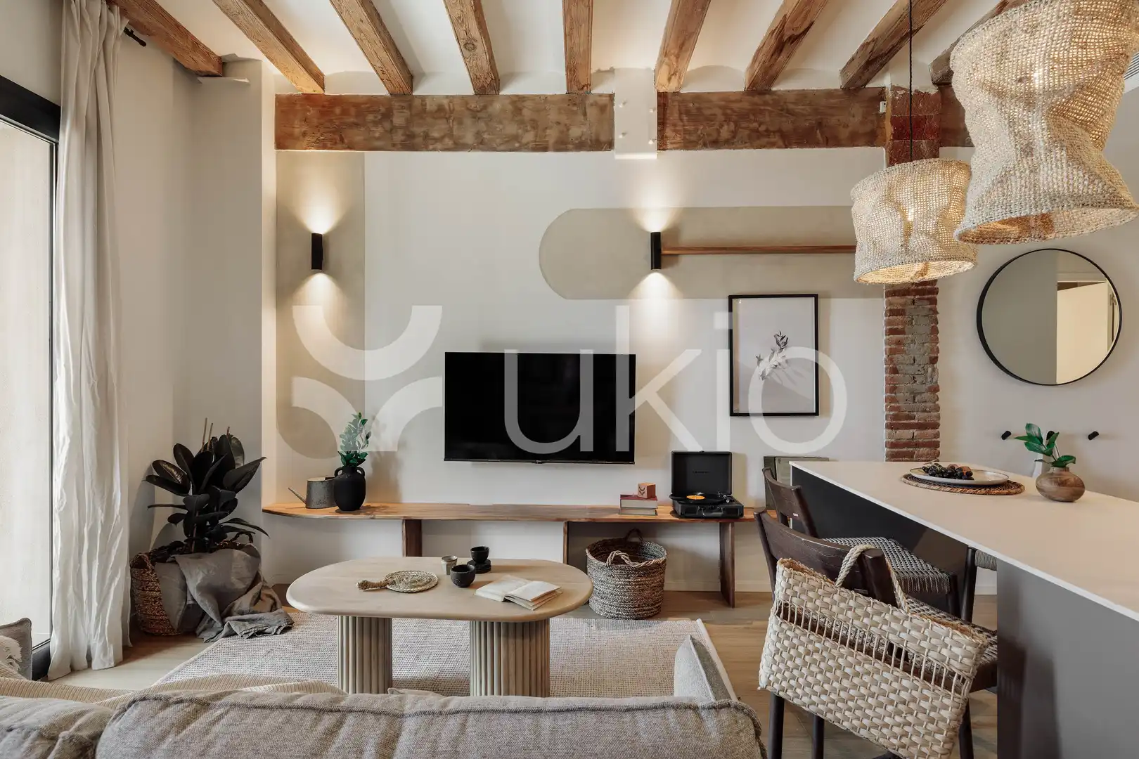 Sala de estar de Apartamento de alquiler en Barcelona con Aire acondicionado, Calefacción y Amueblado