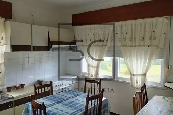 Cuina de Casa o xalet en venda en Ortigueira amb Jardí privat i Balcó