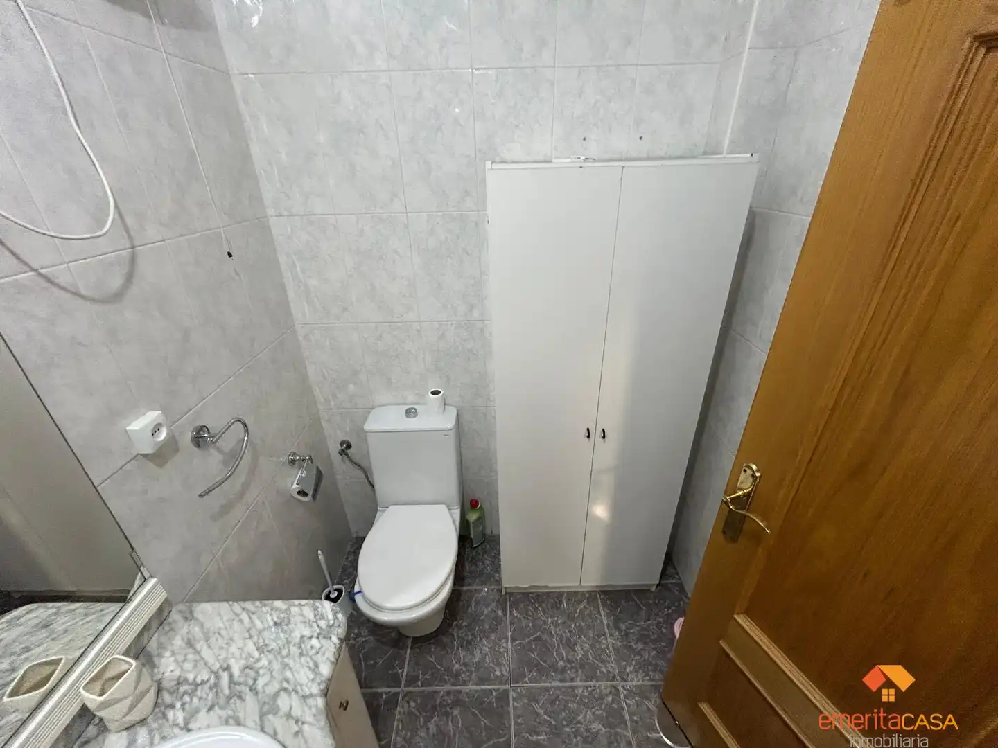 Bany de Pis de lloguer en Mérida amb Aire condicionat, Moblat i Balcó