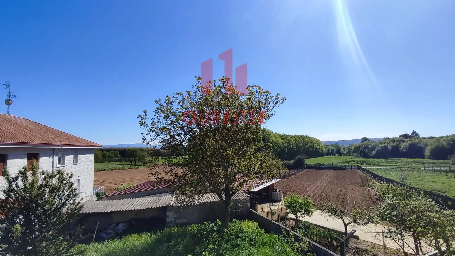 Casa o xalet en venda en Xunqueira de Ambía amb Jardí privat i Balcó