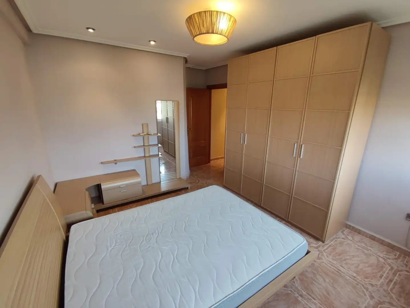 Schlafzimmer von Wohnungen zur Miete in Murcia mit Klimaanlage