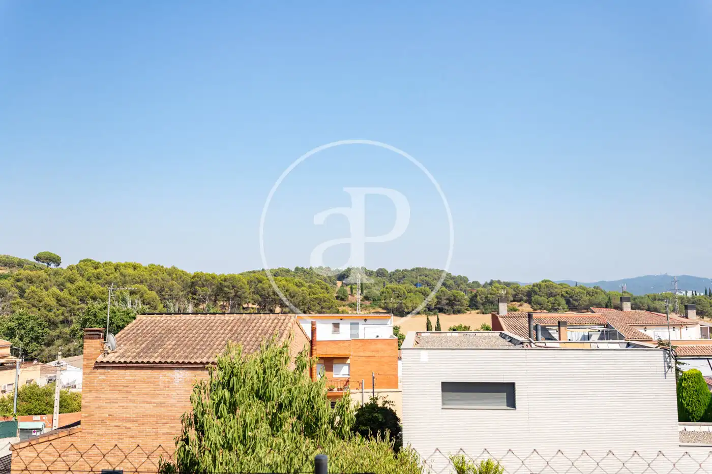 Vista exterior de Casa o chalet en venta en Rubí con Aire acondicionado, Calefacción y Jardín privado