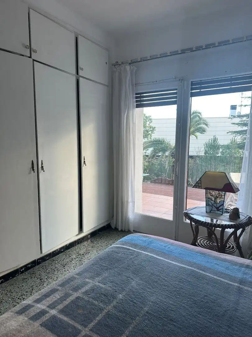 Dormitori de Casa o xalet en venda en Llançà amb Calefacció, Jardí privat i Terrassa