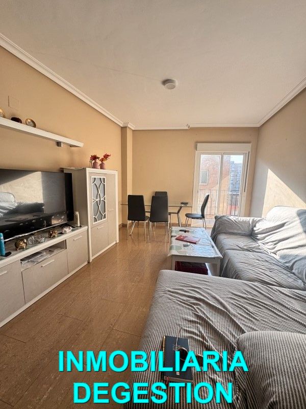 Living room of Flat for sale in Linares  with Air Conditioner and Balcony