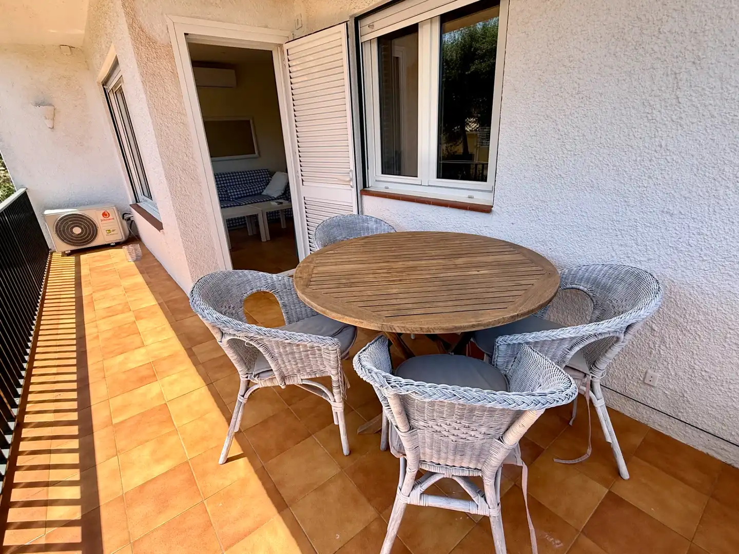 Terrasse von Wohnungen zum Verkauf in Palafrugell mit Klimaanlage, Terrasse und Gemeinschaftspool