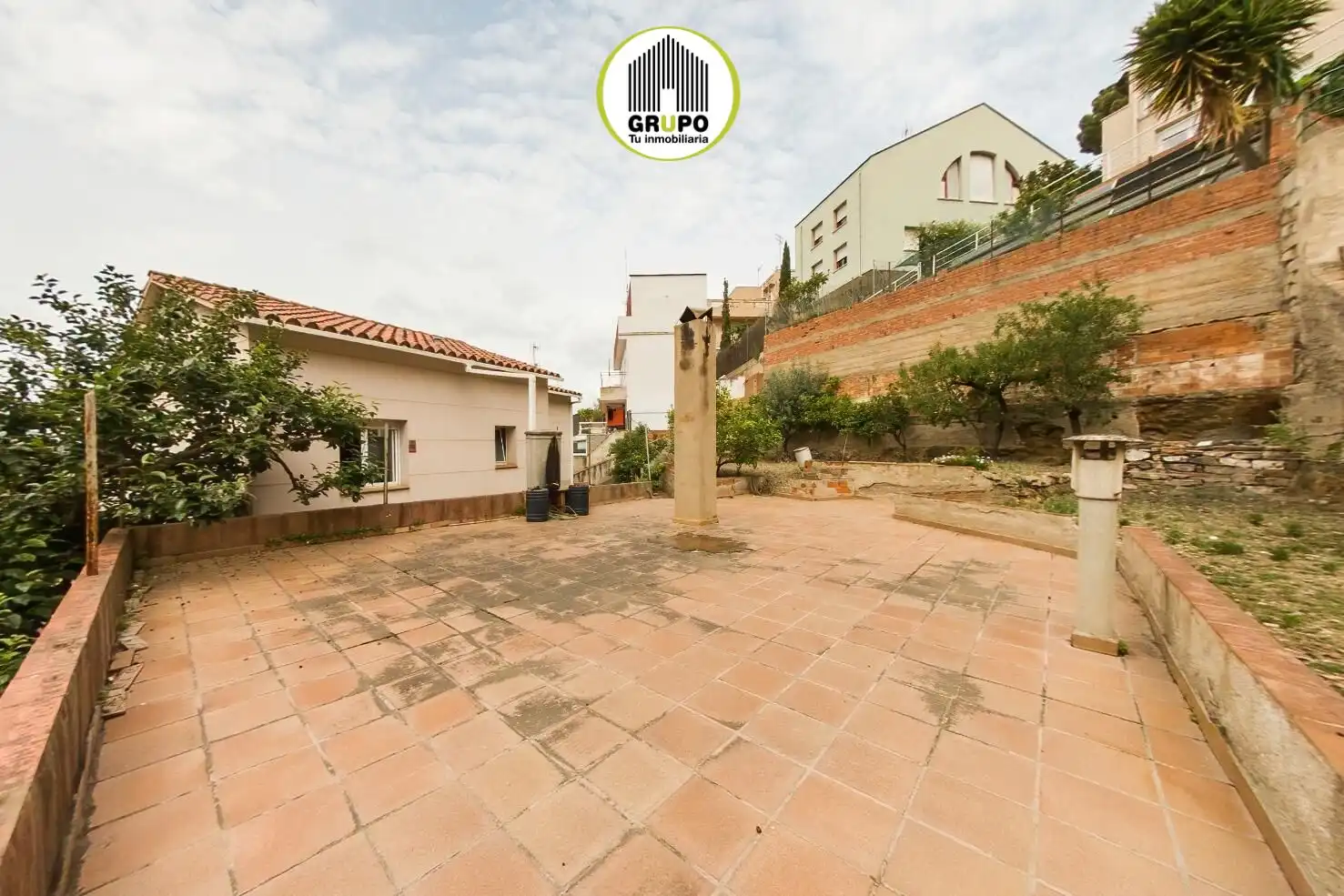 Jardí de Casa o xalet en venda en Esplugues de Llobregat amb Calefacció i Jardí privat