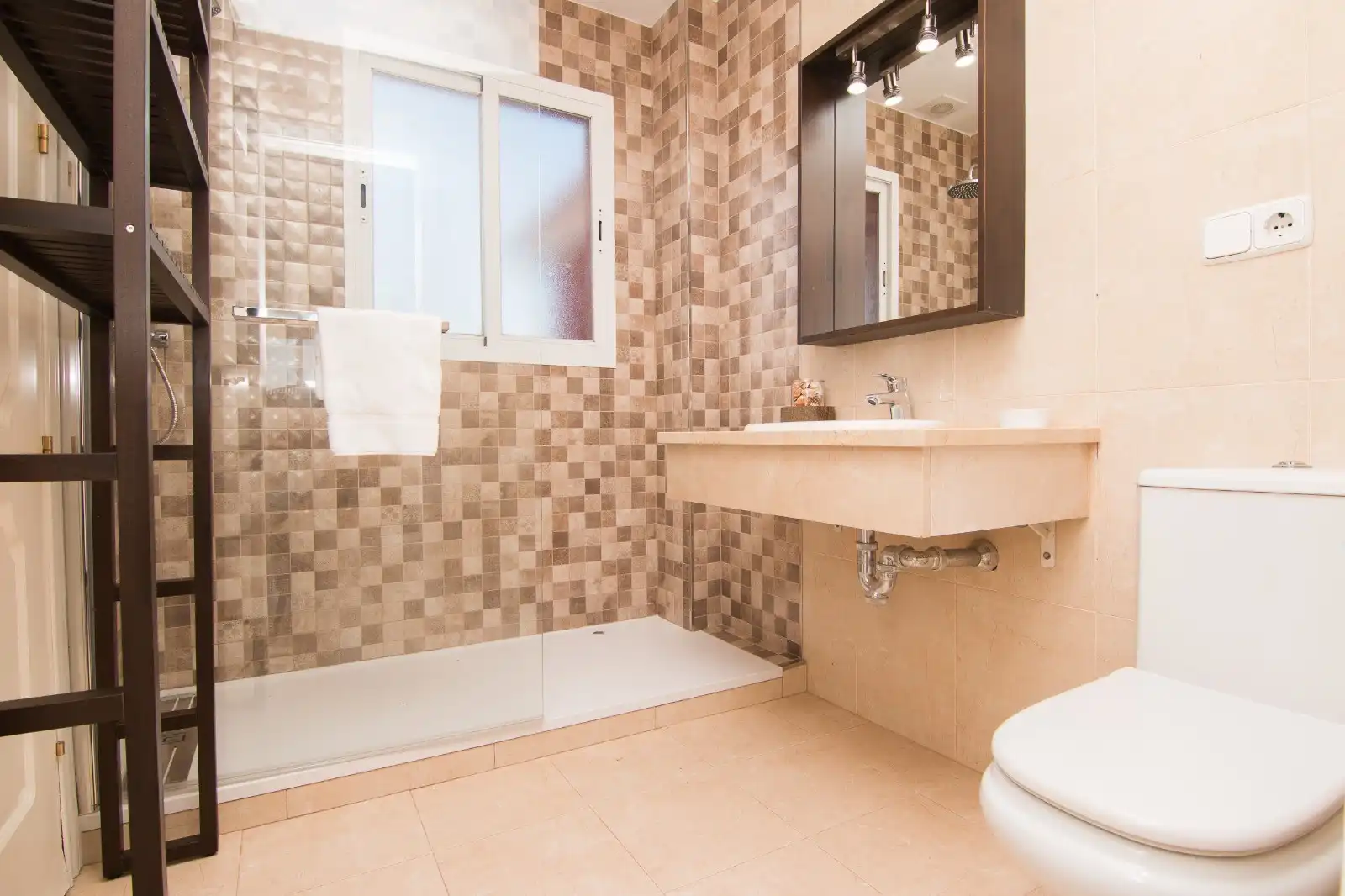 Baño de Apartamento en venta en Manilva con Aire acondicionado, Terraza y Piscina