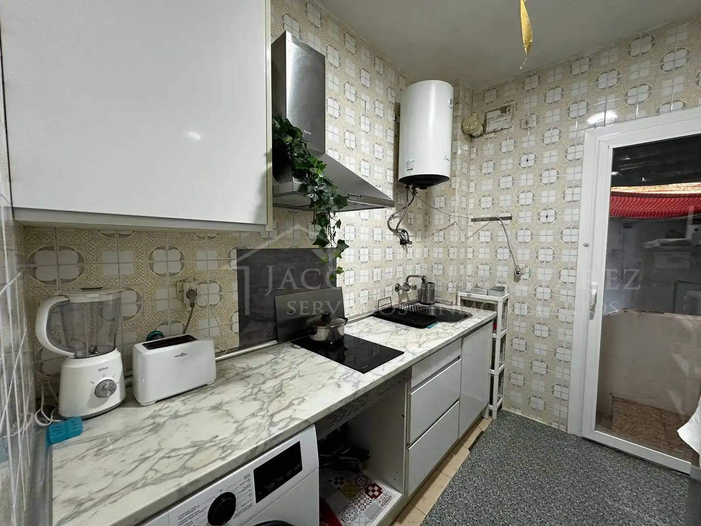 Kitchen of Flat for sale in Pantoja  with Furnished