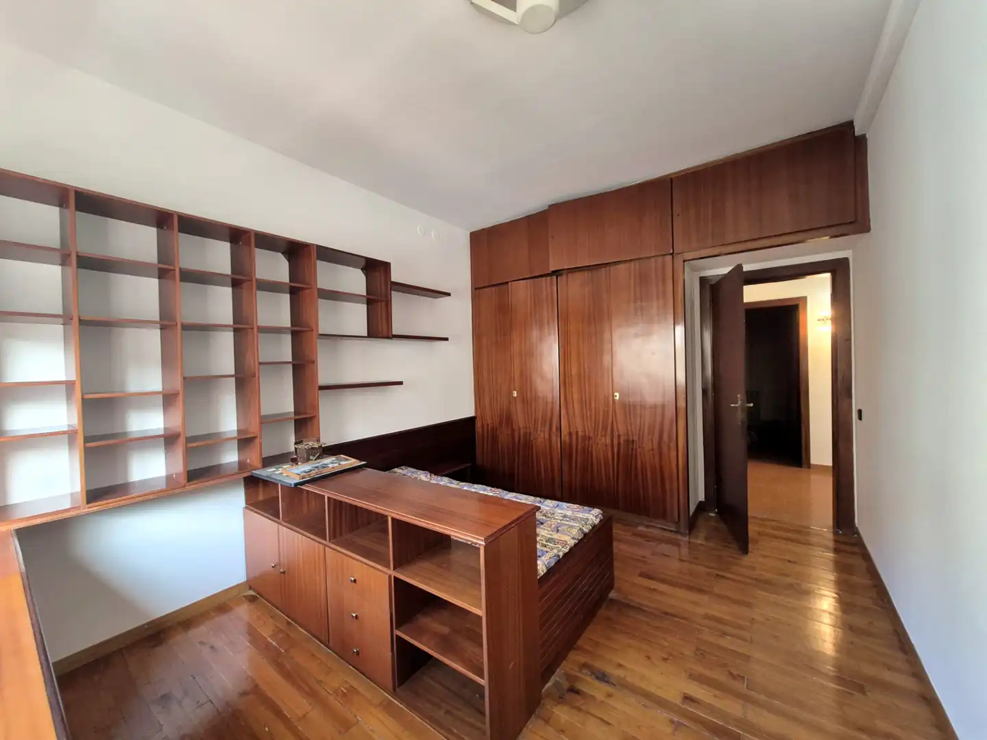 Schlafzimmer von Wohnung zur Miete in Barcelona mit Klimaanlage, Heizung und Parkett