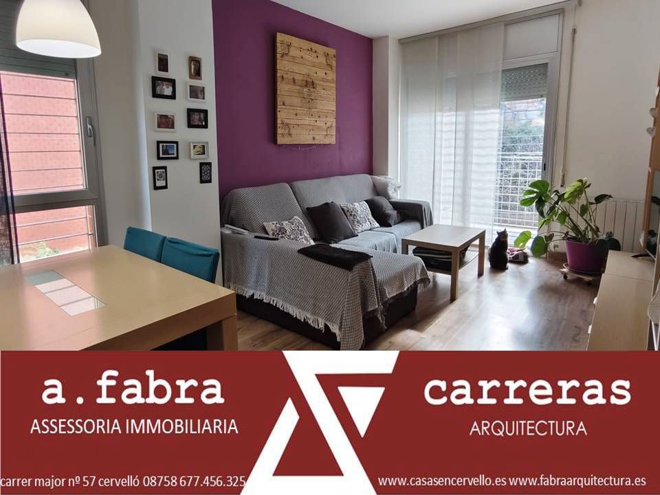 Vista exterior de Planta baja en venta en Cervelló con Aire acondicionado, Calefacción y Parquet