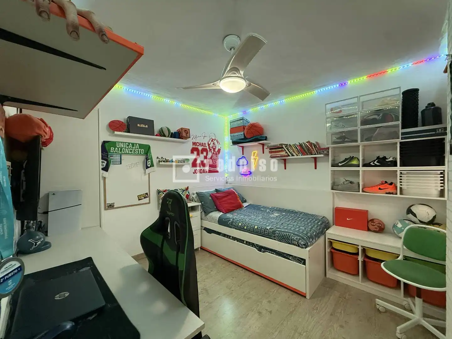 Bedroom of Flat for sale in Málaga