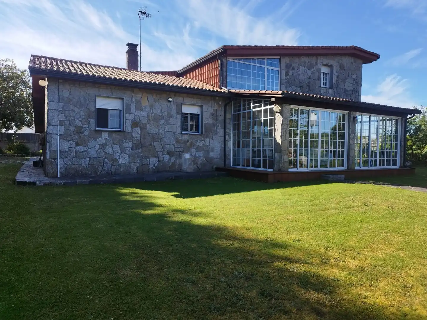 Vista exterior de Casa o chalet en venta en Cerceda con Calefacción, Terraza y Horno