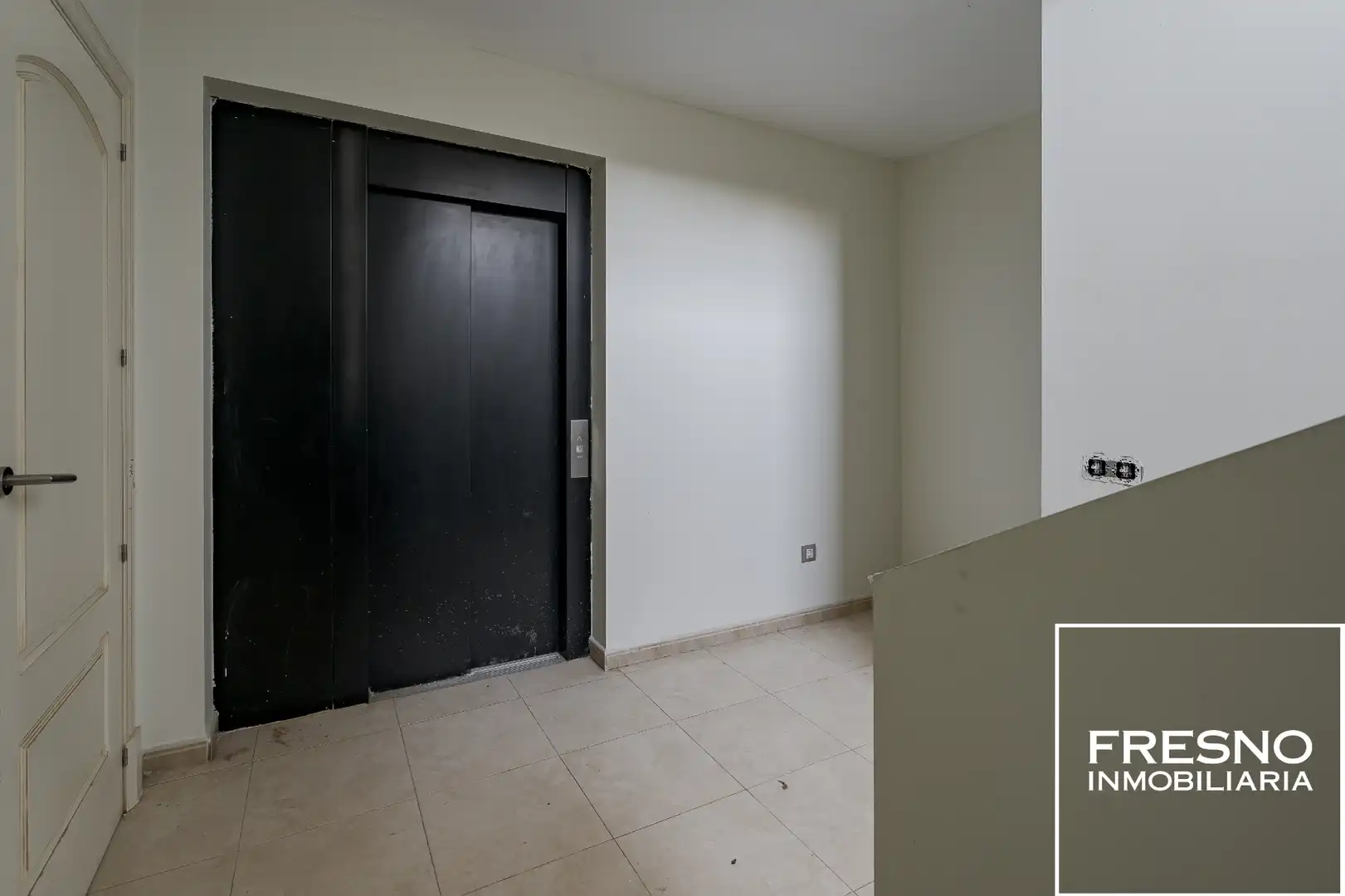 Casa o chalet en venta en Cobeña con Calefacción, Jardín privado y Trastero