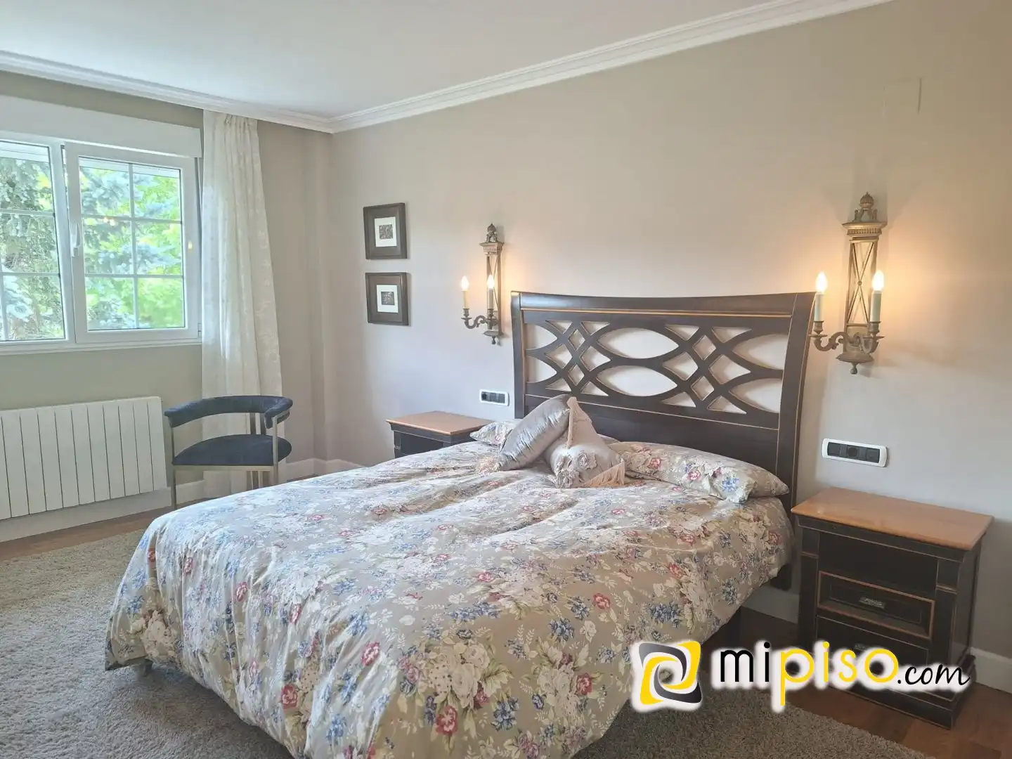 Habitación de Casa o chalet de alquiler en Laredo con Calefacción, Jardín privado y Amueblado