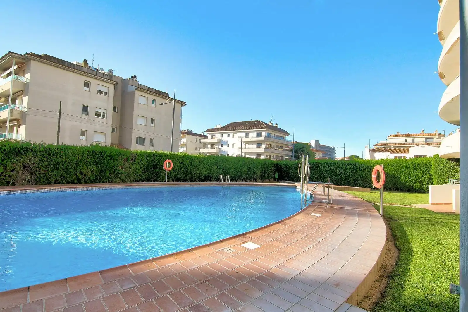 Piscina de Estudi en venda en L'Estartit