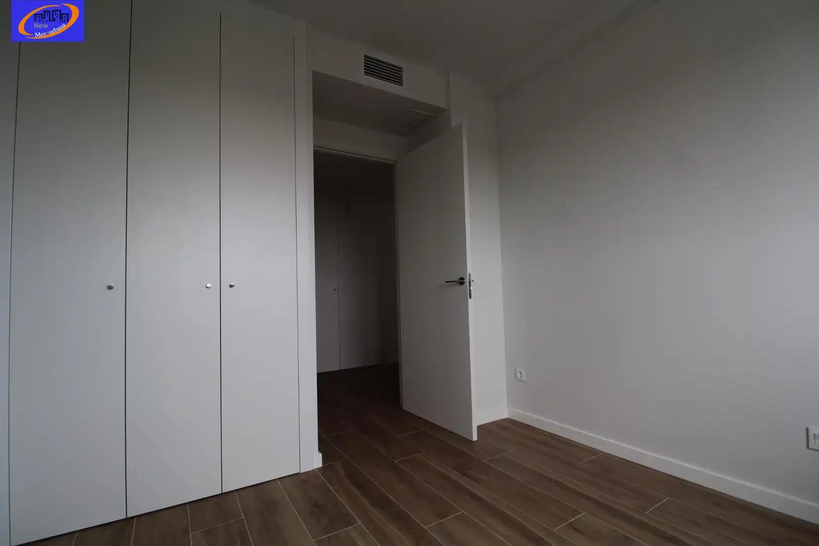 Schlafzimmer von Wohnung zur Miete in Quart de Poblet mit Parkett, Terrasse und Abstellraum