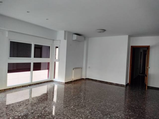 Piso en Alquiler en Carrer de Sant Vicent Màrtir en Arrancapins