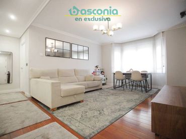 Appartamento con balcone in vendita a Solokoetxe Kalea