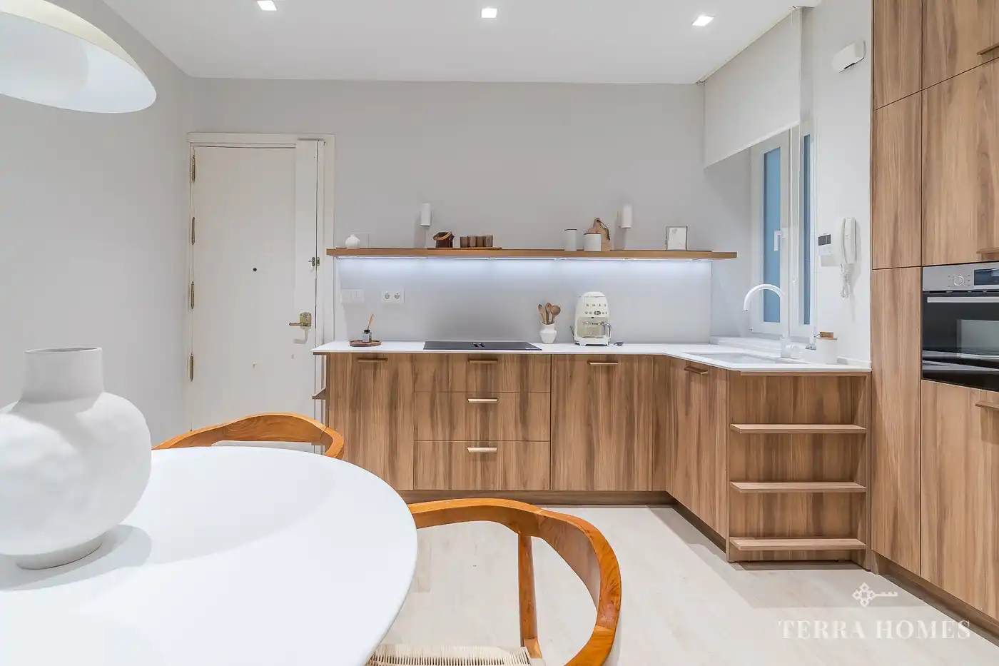 Cocina de Apartamento de alquiler en Madrid con Aire acondicionado, Amueblado y Internet