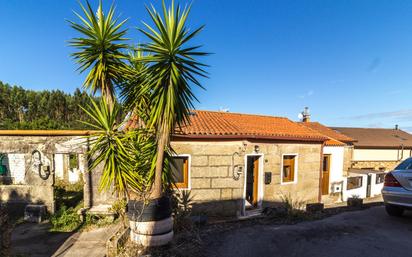 Vista exterior de Casa o xalet en venda en O Grove  