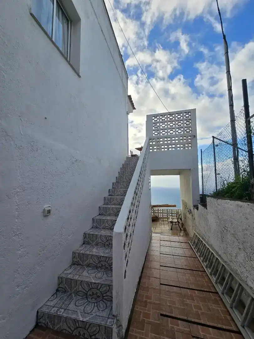 Vista exterior de Àtic de lloguer en Santa Úrsula amb Moblat, Rentadora i Microones