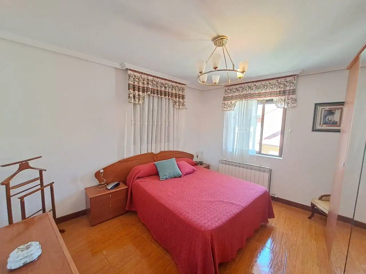 Habitación de Casa o chalet en venta en Las Quintanillas con Calefacción y Terraza