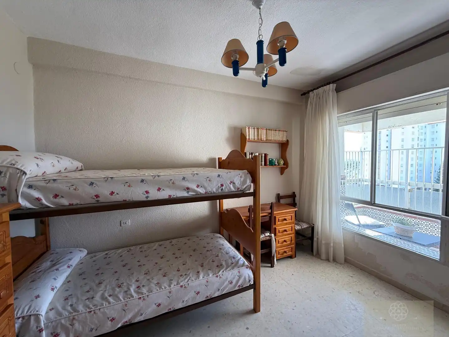 Bedroom of Flat for sale in El Puerto de Santa María  with Terrace and Community pool