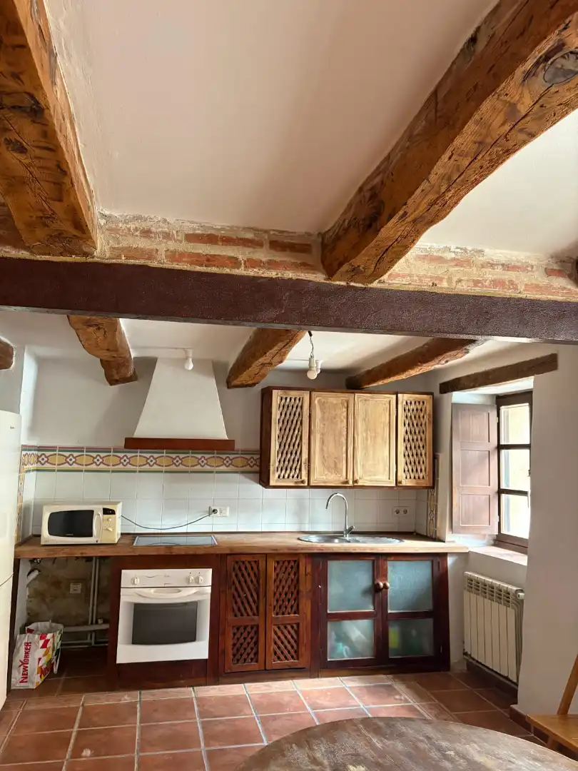 Cuina de Casa adosada en venda en Simancas amb Calefacció, Jardí privat i Parquet