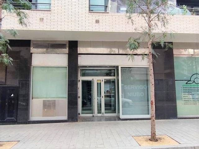 Local comercial en Alquiler en Martorell