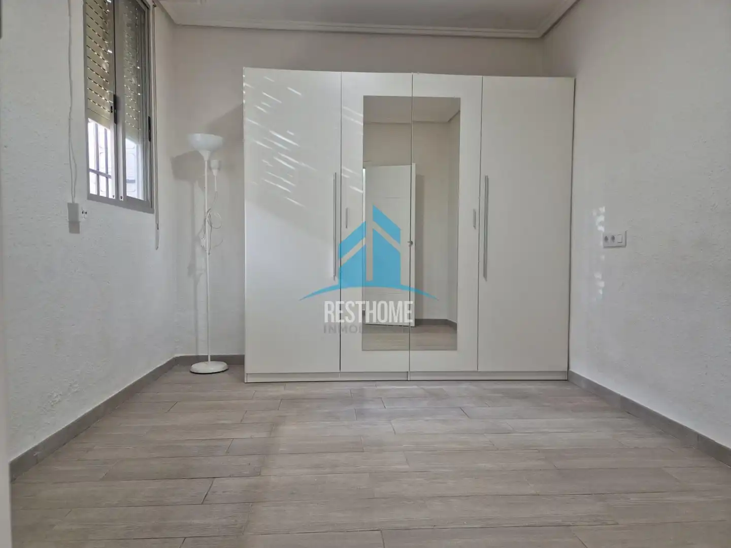 Dormitori de Casa o xalet en venda en Aldaia amb Terrassa, Traster i Balcó