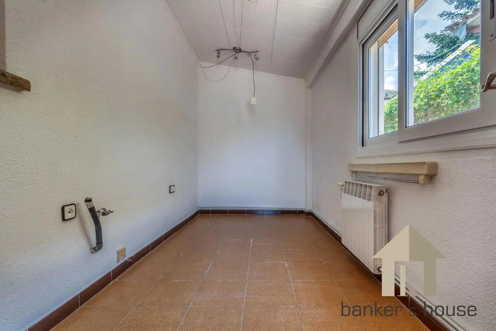 Schlafzimmer von Haus oder Chalet zum Verkauf in Cerdanyola del Vallès mit Heizung, Parkett und Terrasse