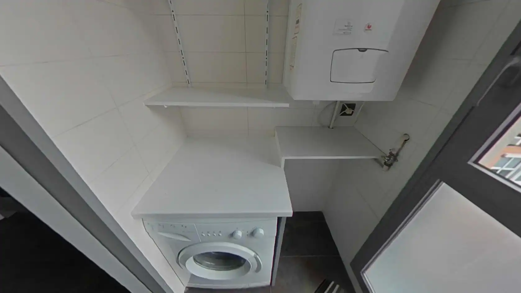 Kitchen of Flat for sale in Madrid  with Air Conditioner, Heating and Storage room