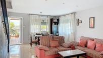 Sala d'estar de Casa o xalet en venda en Sueca amb Calefacció, Terrassa i Traster
