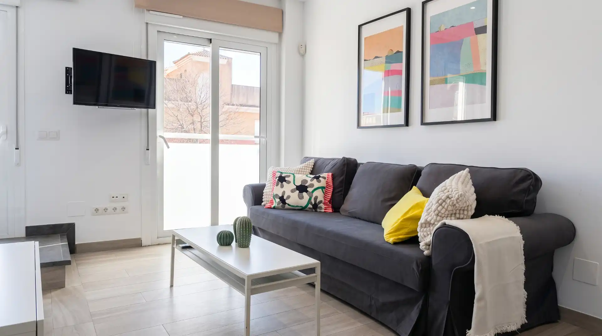 Apartment with terrace to rent in Avenida de la Torre, imagen 6