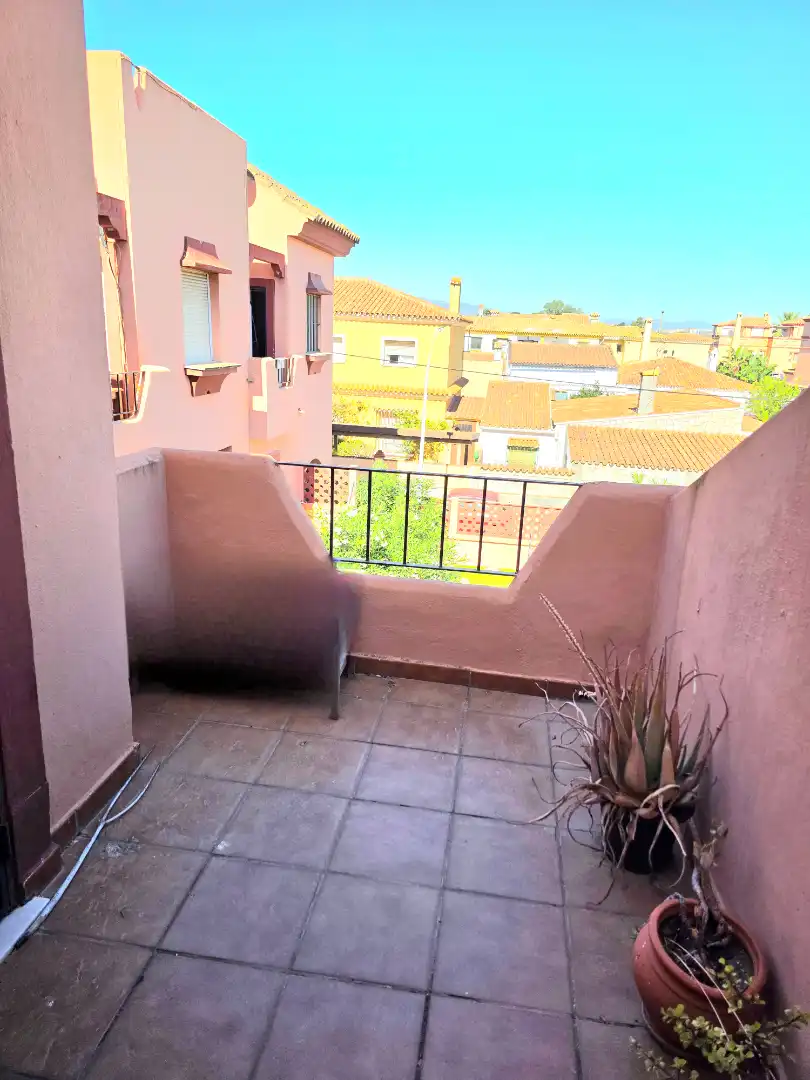 Terrassa de Dúplex en venda en Algeciras amb Terrassa, Traster i Piscina comunitària