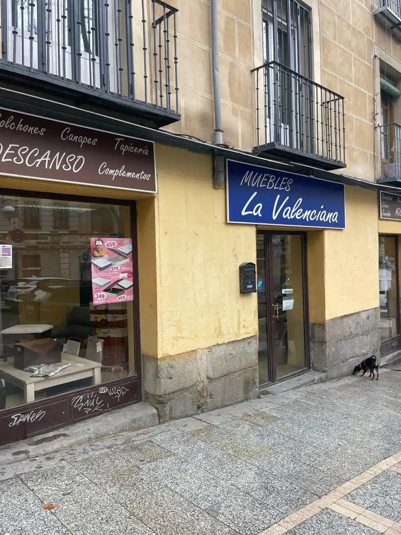 Local de lloguer en Madrid amb Moblat