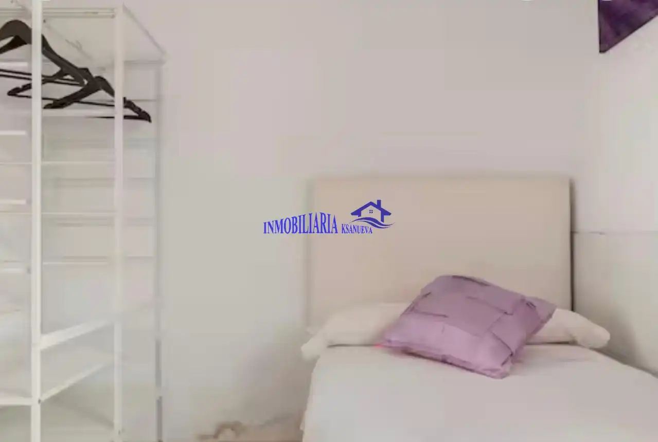Bedroom of Flat for sale in Córdoba