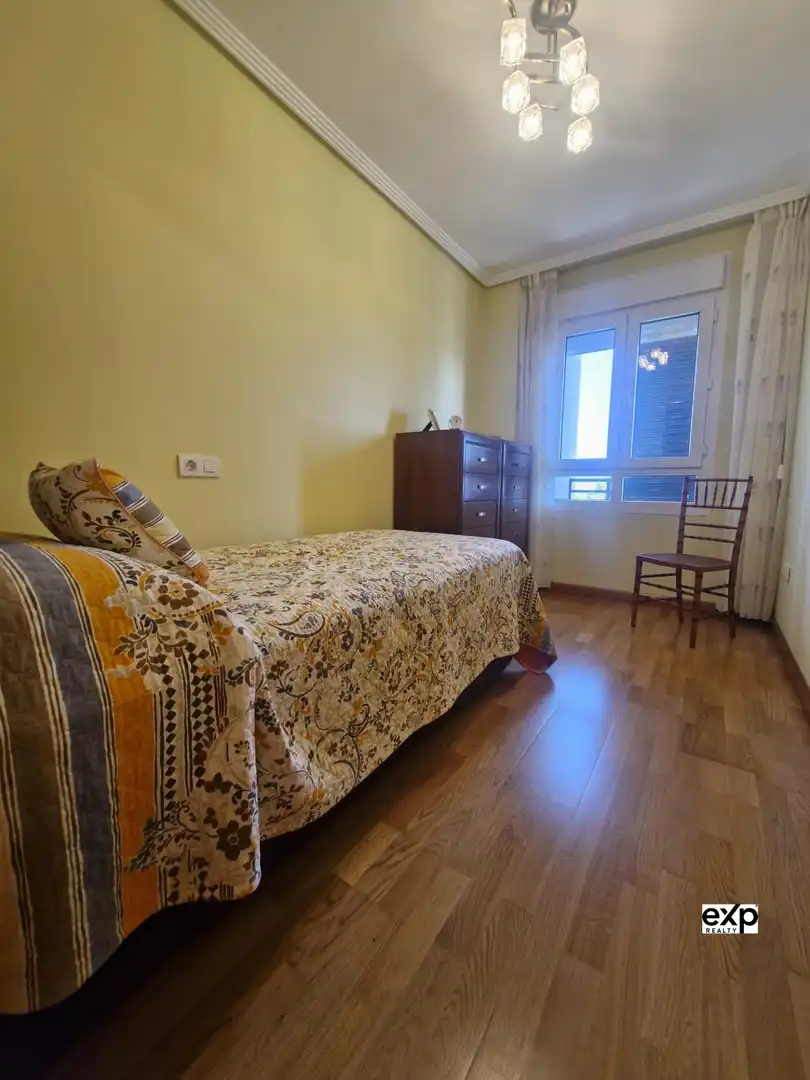 Dormitori de Pis en venda en Foz amb Calefacció, Jardí privat i Traster