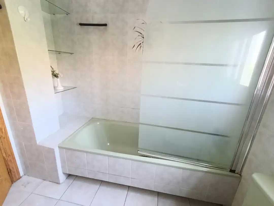 Baño de Casa o chalet en venta en Carranque con Calefacción, Jardín privado y Trastero