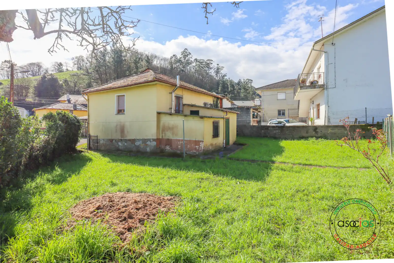 Vista exterior de Casa o chalet en venta en Valdés - Luarca con Calefacción, Jardín privado y Parquet