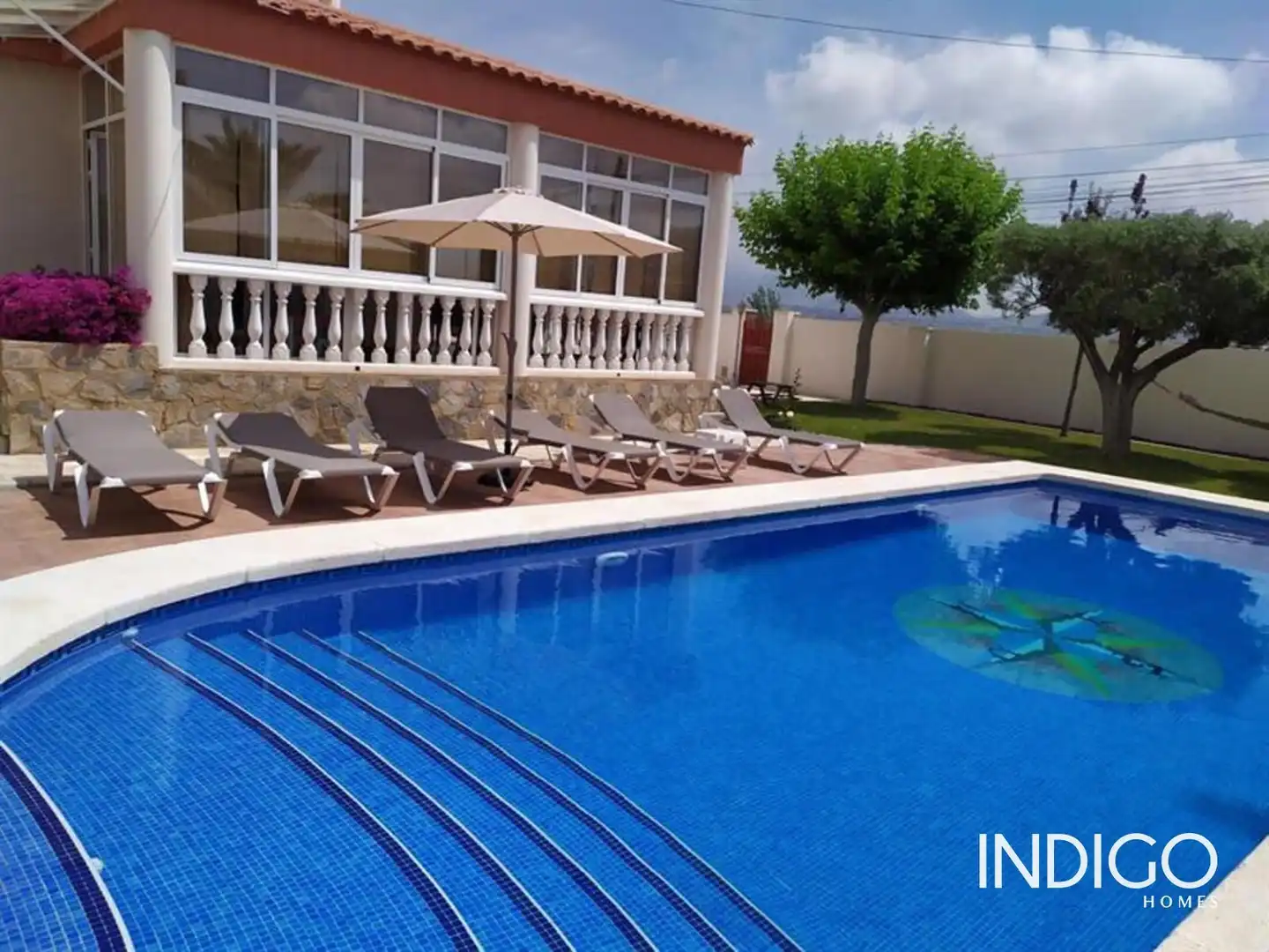 Piscina de Casa o xalet en venda en Mutxamel amb Aire condicionat, Calefacció i Terrassa