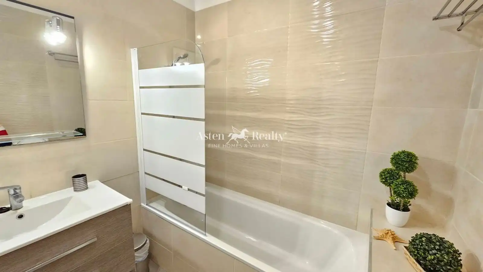 Baño de Casa o chalet en venta en San Miguel de Abona con Aire acondicionado, Terraza y Piscina