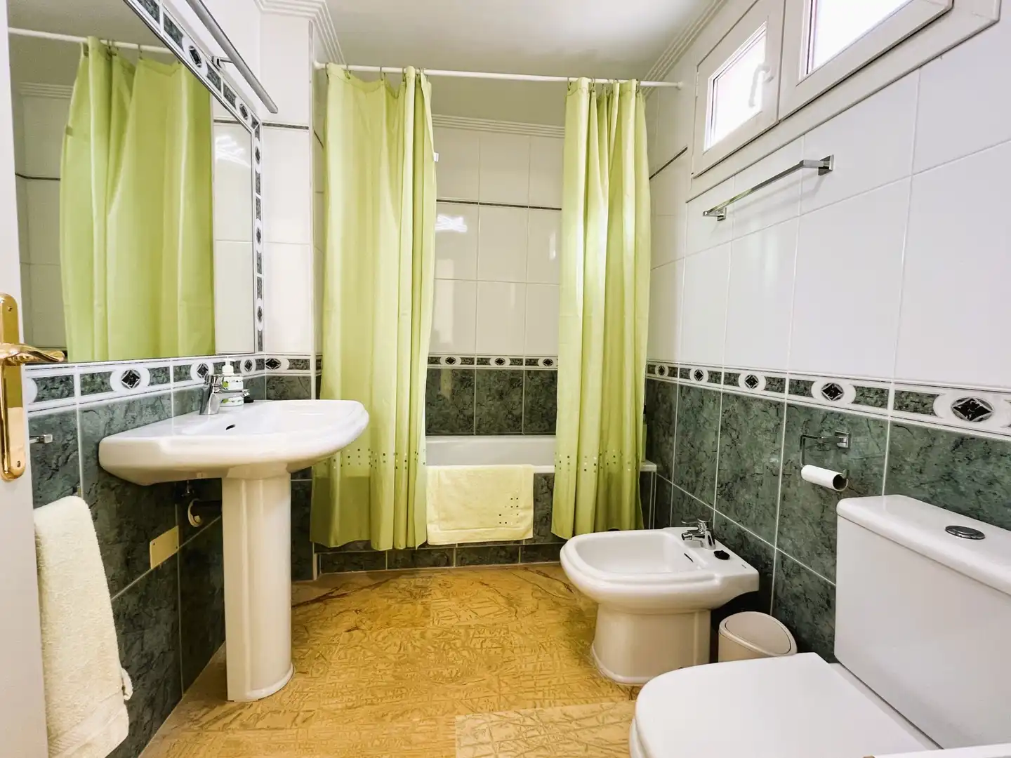 Maison mitoyenne avec terrasse à vendre à Calle Arturo Perez Reverte 11, imagen 11