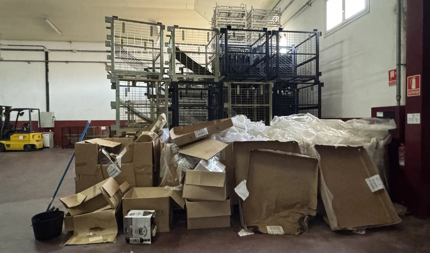 Industrial buildings for sale in  Logroño