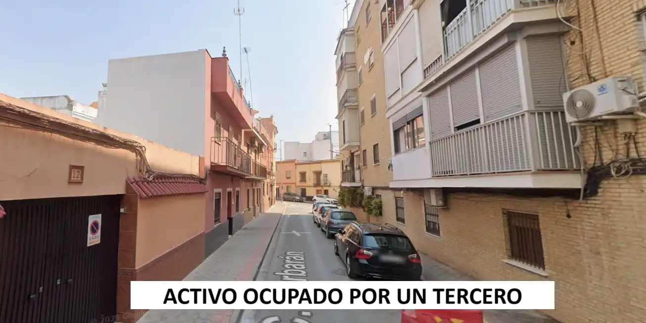 Vista exterior de Pis en venda en Dos Hermanas