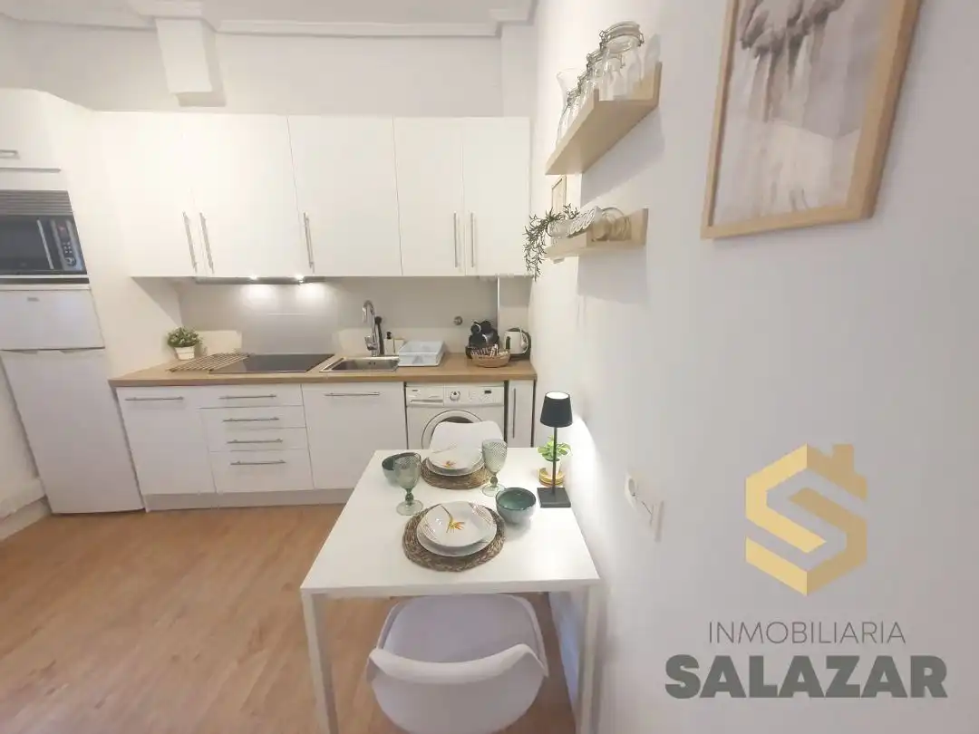 Piso de alquiler en Montaño Etxaldea, Barrio de Uribarri
