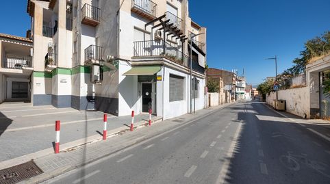 Local céntrico en la carretera de GranadaGojar