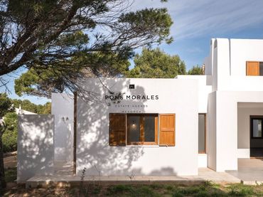 Villa avec balcon à vendre à Cala Morell