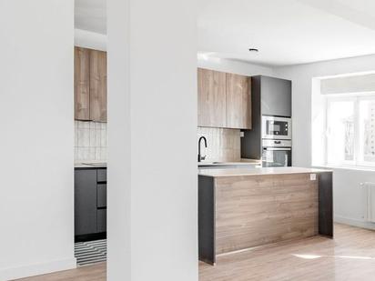Kitchen of Flat for sale in  Madrid Capital  with Air Conditioner and Heating