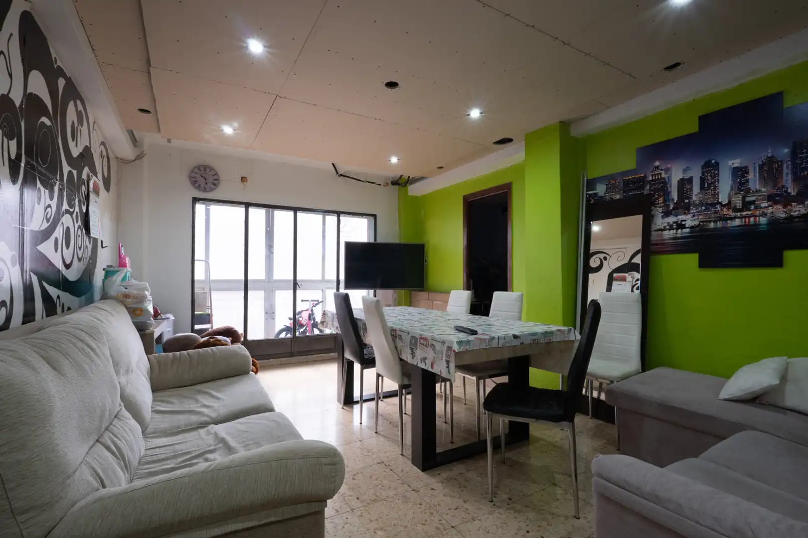 Wohnzimmer von Wohnung zum Verkauf in Valencia mit Klimaanlage und Balkon